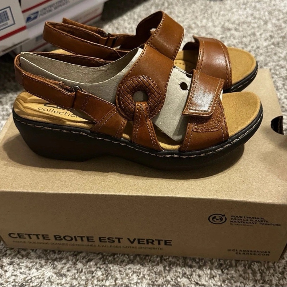 Clarks Merliah Opal Heeled
Sandal, Tan Leather US Women's Sz 6 Med